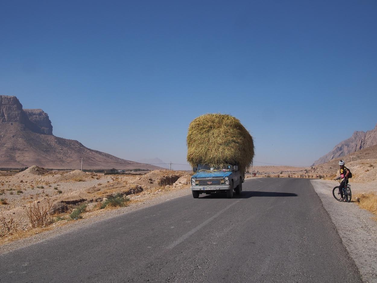 DAY 13… Persepolis to Dorodzan Lake